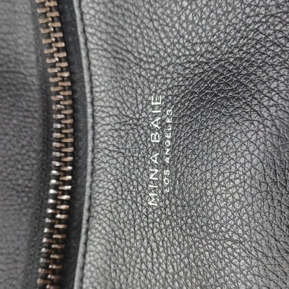 Mina Baie Los Angeles Convertible Crossbody Bag - Picture 4 of 10